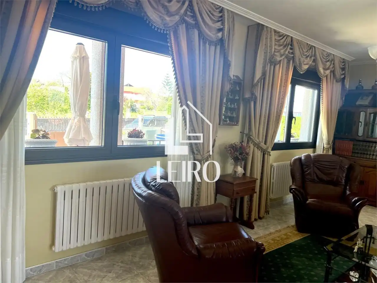 Living room of Houses for sale in Vilagarcía de Arousa  with Heating, Private garden and Terrace