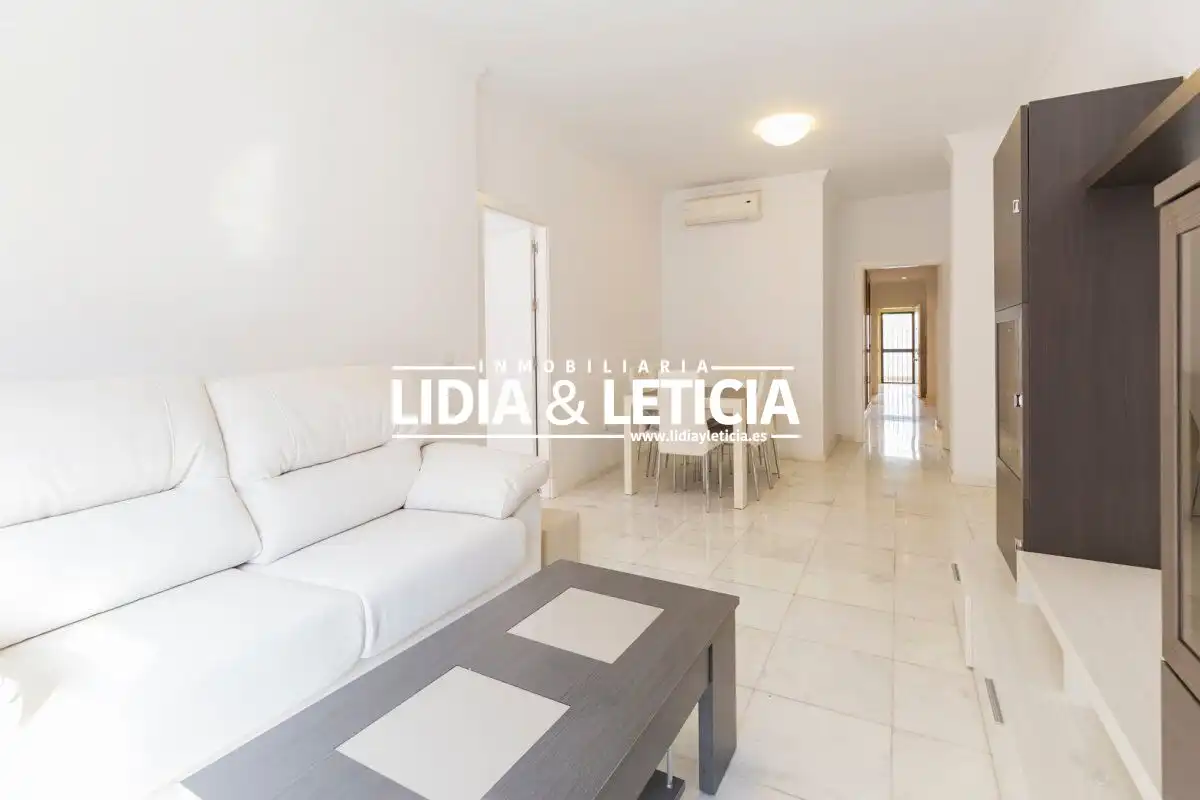 Flat with terrace for sale in Centro, imagen 4