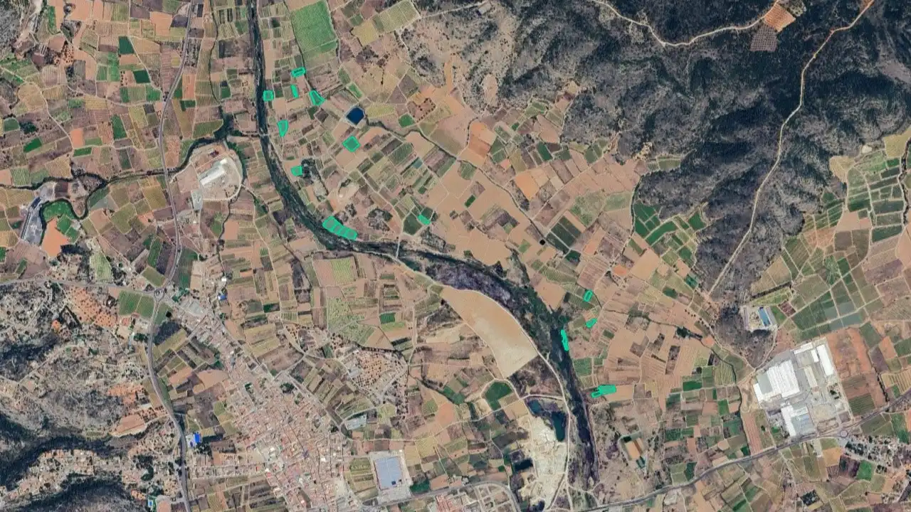 Rustikales Grundstück zum Verkauf in Paraje Escondella
