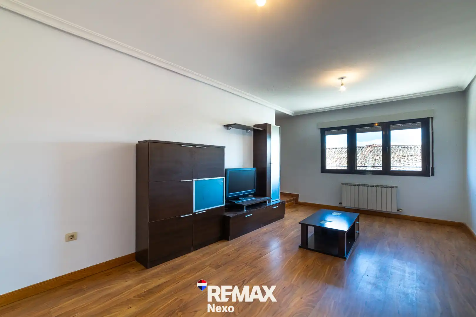 Sala de estar de Casa adosada en venta en Roda de Eresma con Jardín privado, Terraza y Horno