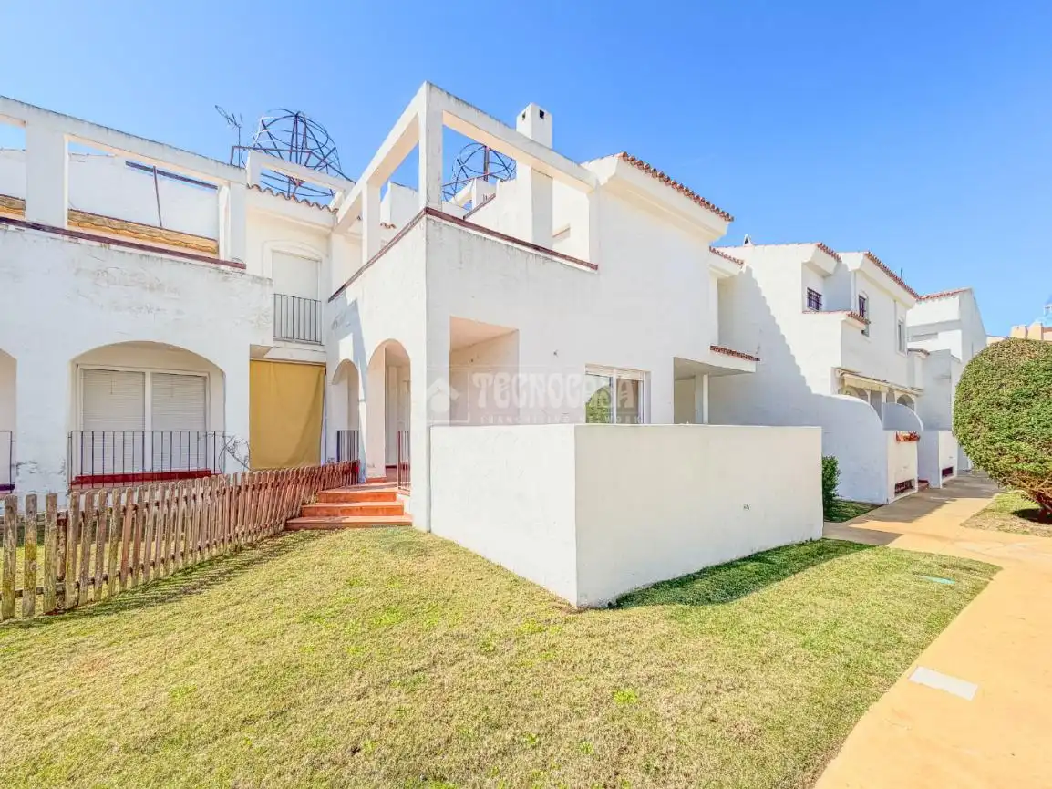 Exterior view of Detached homes for sale in Rota  with Air Conditioner, Terrace and Storage room