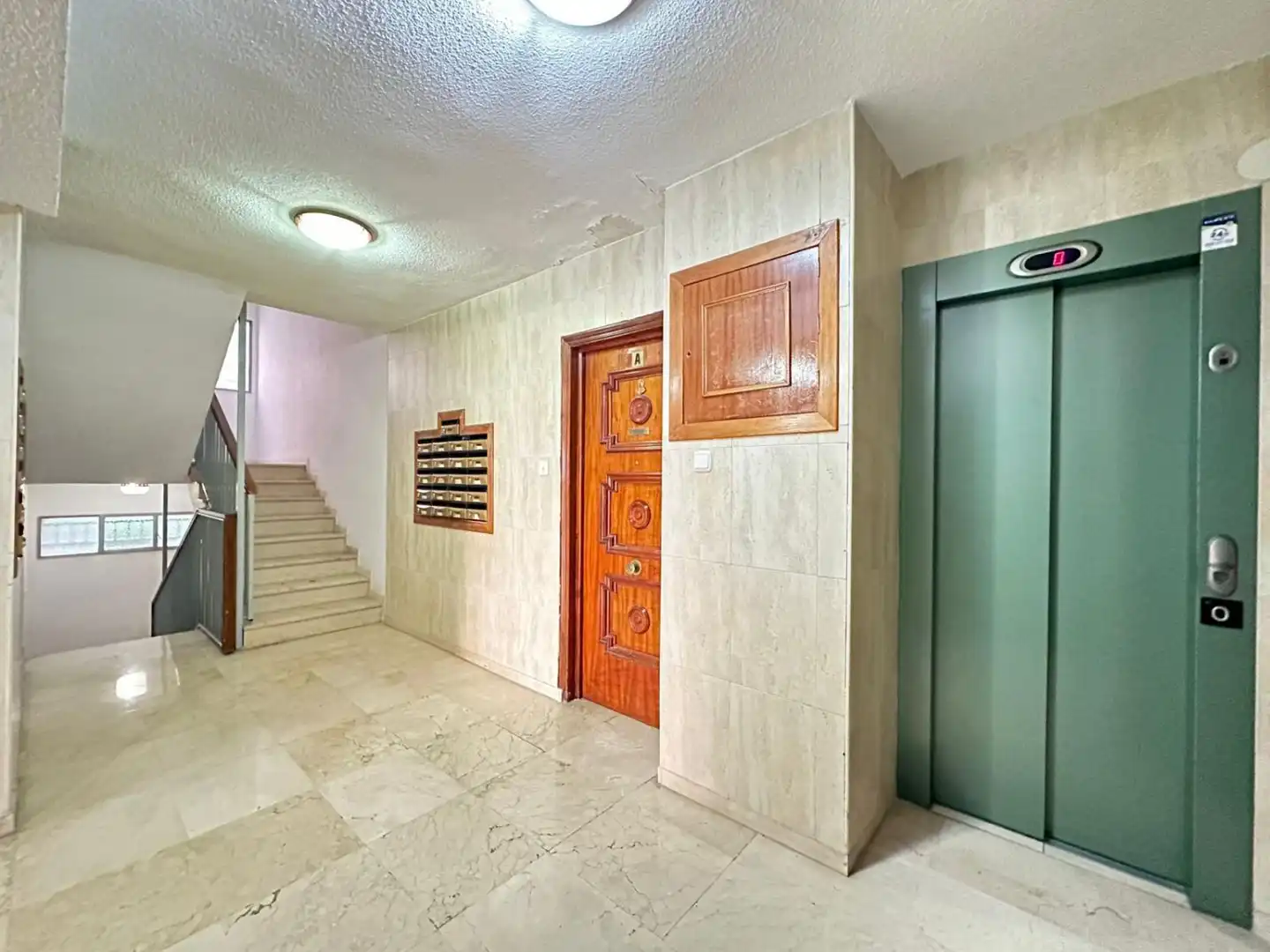 Flat for sale in Cartuja