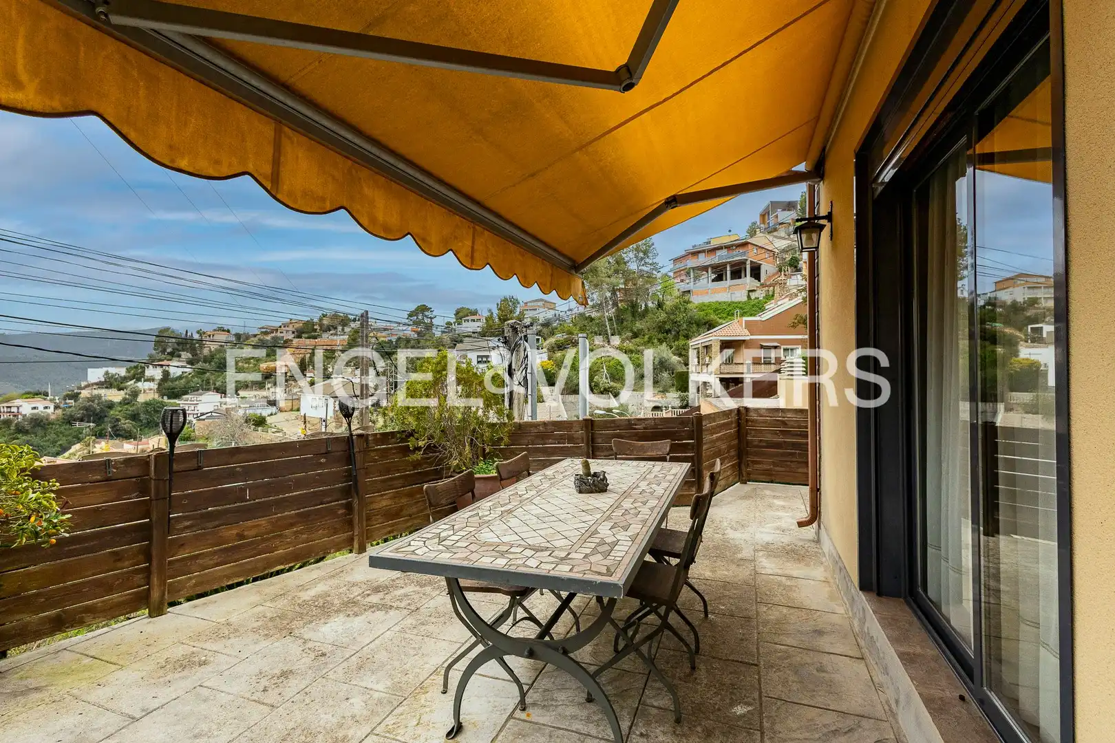 Casa con jardín en venta en Torrelles de Llobregat