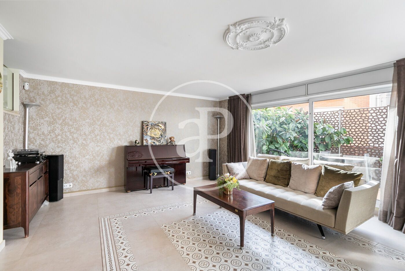 Sala d'estar de Dúplex en venda en  Barcelona Capital amb Aire condicionat, Calefacció i Terrassa