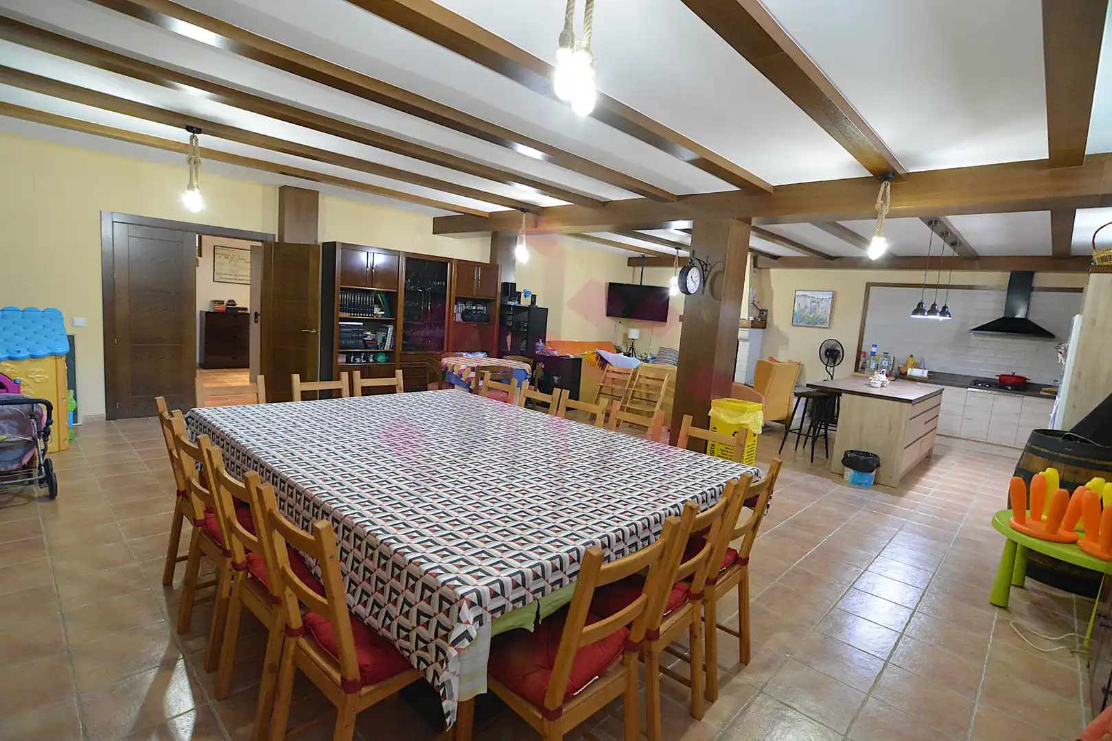 Menjador de Casa o xalet en venda en Ciudad Real amb Aire condicionat, Calefacció i Jardí privat