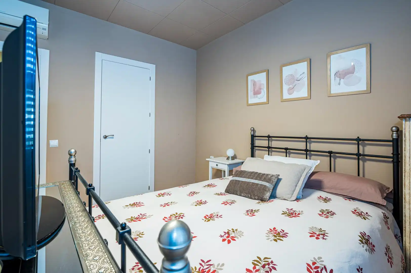 Dormitori de Casa o xalet en venda en Cunit amb Aire condicionat, Calefacció i Terrassa