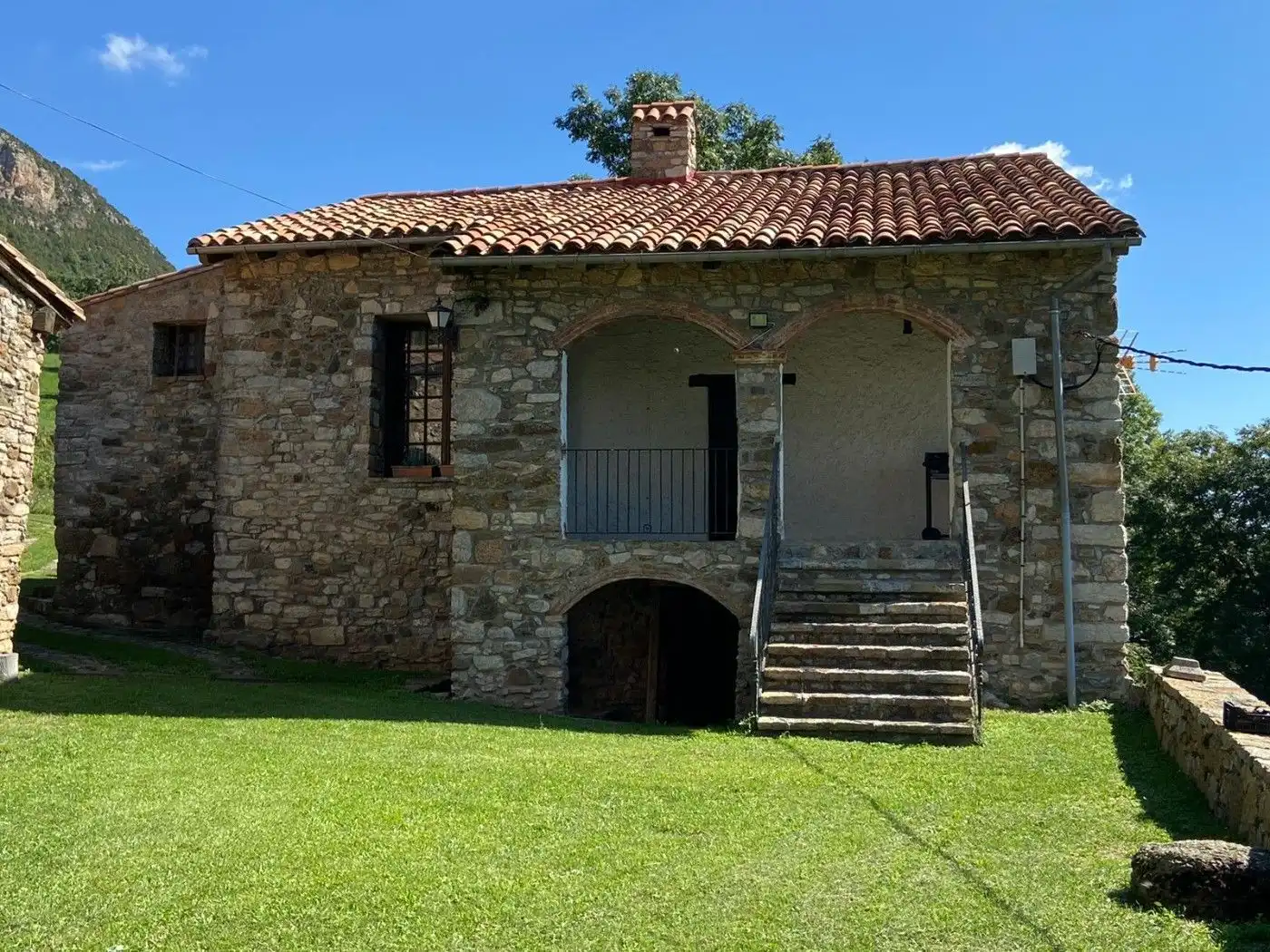 Exterior view of Houses for sale in Ogassa