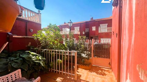 Foto 3 de Casa adosada en venda a Calle Góngora, Santo Domingo-Caudilla, Toledo