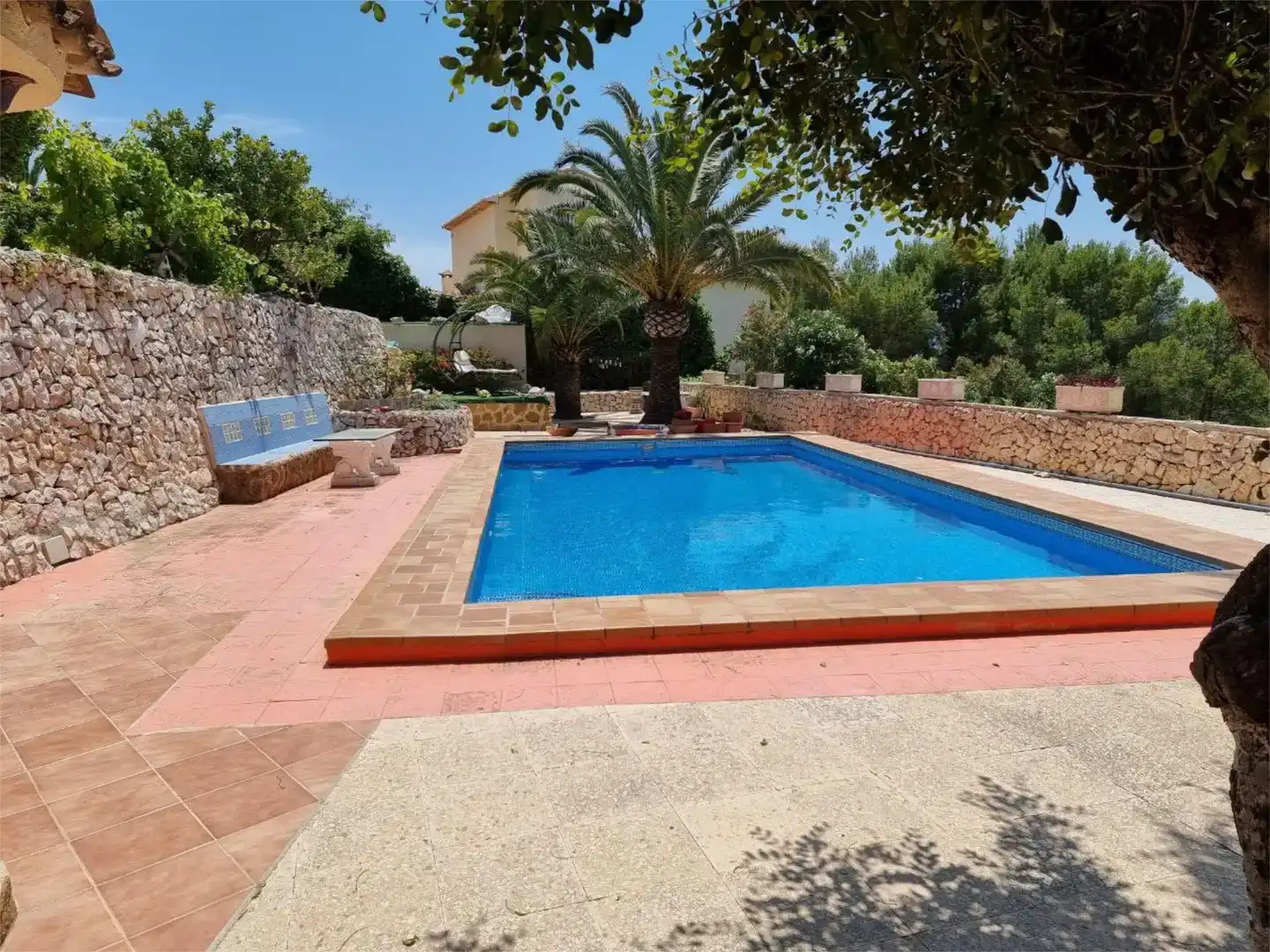 Swimming pool of Houses for sale in Calpe / Calp  with Air Conditioner, Swimming Pool and Balcony
