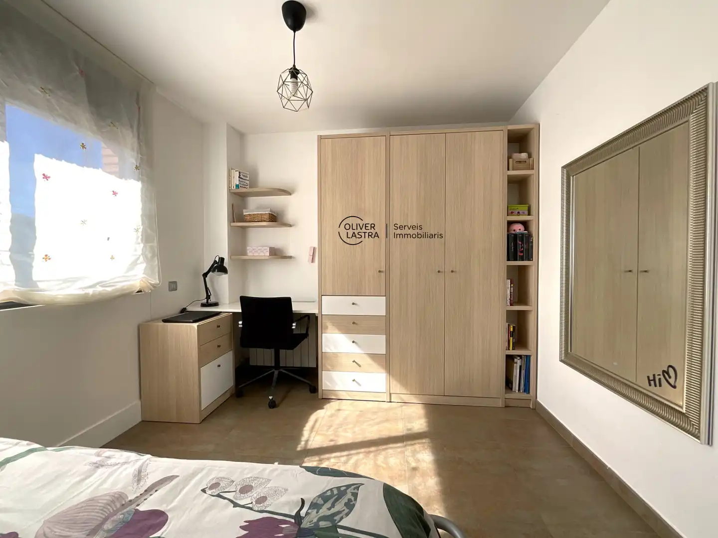 Habitación de Casa o chalet en venta en Corbera de Llobregat con Aire acondicionado, Calefacción y Jardín privado