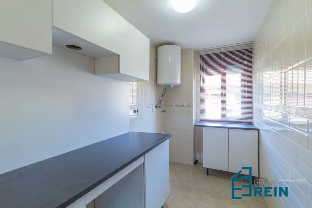 Cocina de Piso de alquiler en Magán con Calefacción, Piscina y Balcón