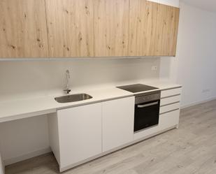 Kitchen of Flat to rent in Reus  with Heating