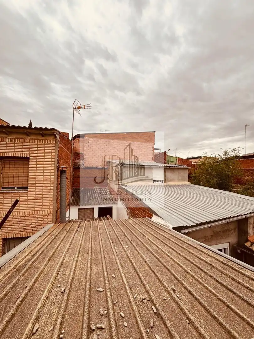 Vista exterior de Casa adosada en venda en Villasequilla amb Aire condicionat, Calefacció i Terrassa