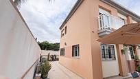 Exterior view of Single-family semi-detached for sale in Málaga Capital  with Air Conditioner, Private garden and Storage room