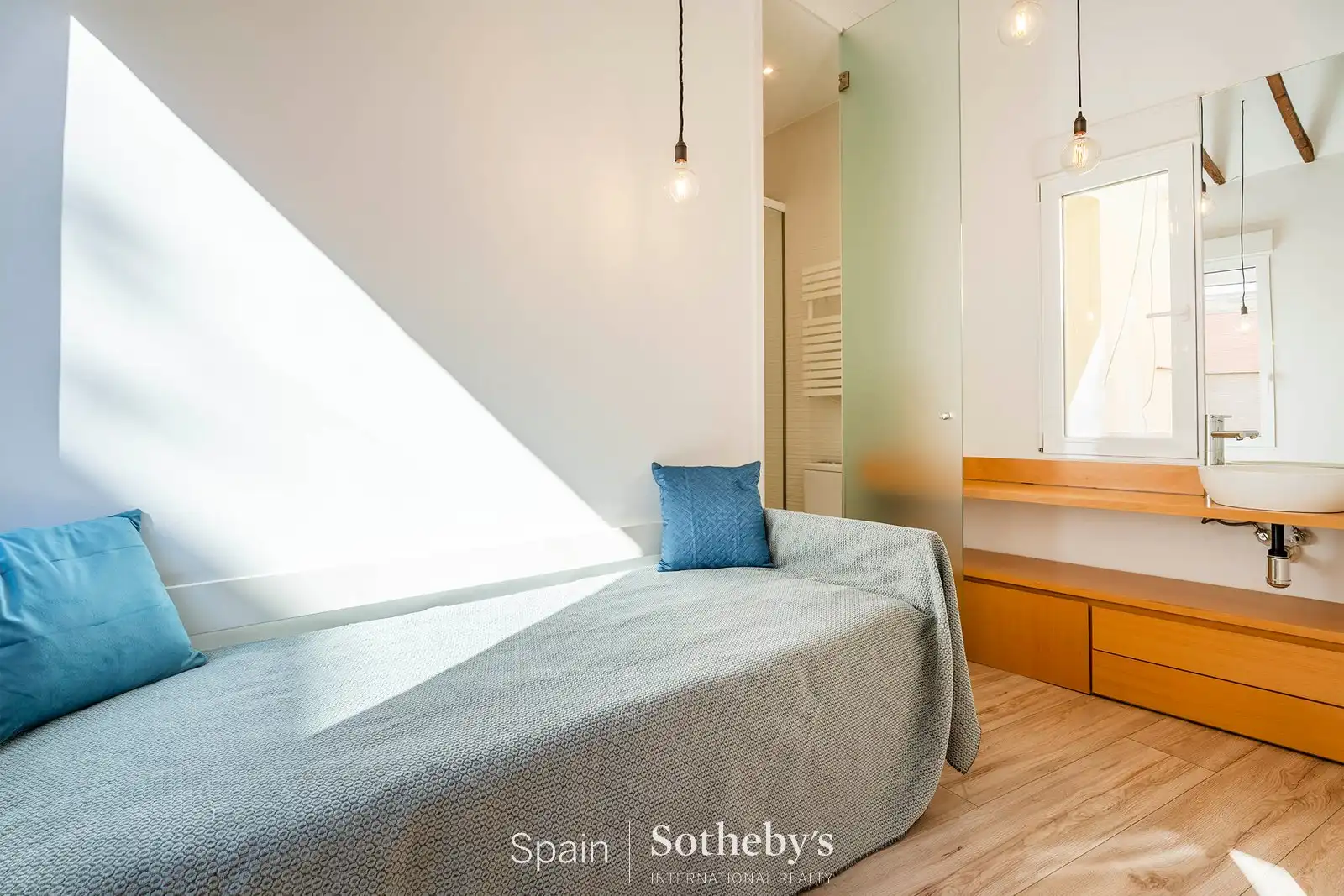 Habitación de Apartamento en venta en Madrid con Aire acondicionado y Calefacción