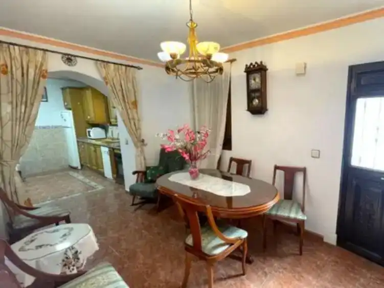 Menjador de Casa adosada en venda en Árchez