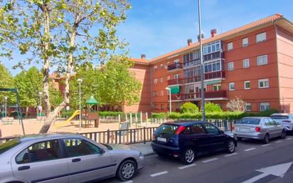 Exterior view of Flat for sale in Salamanca Capital  with Terrace and Balcony