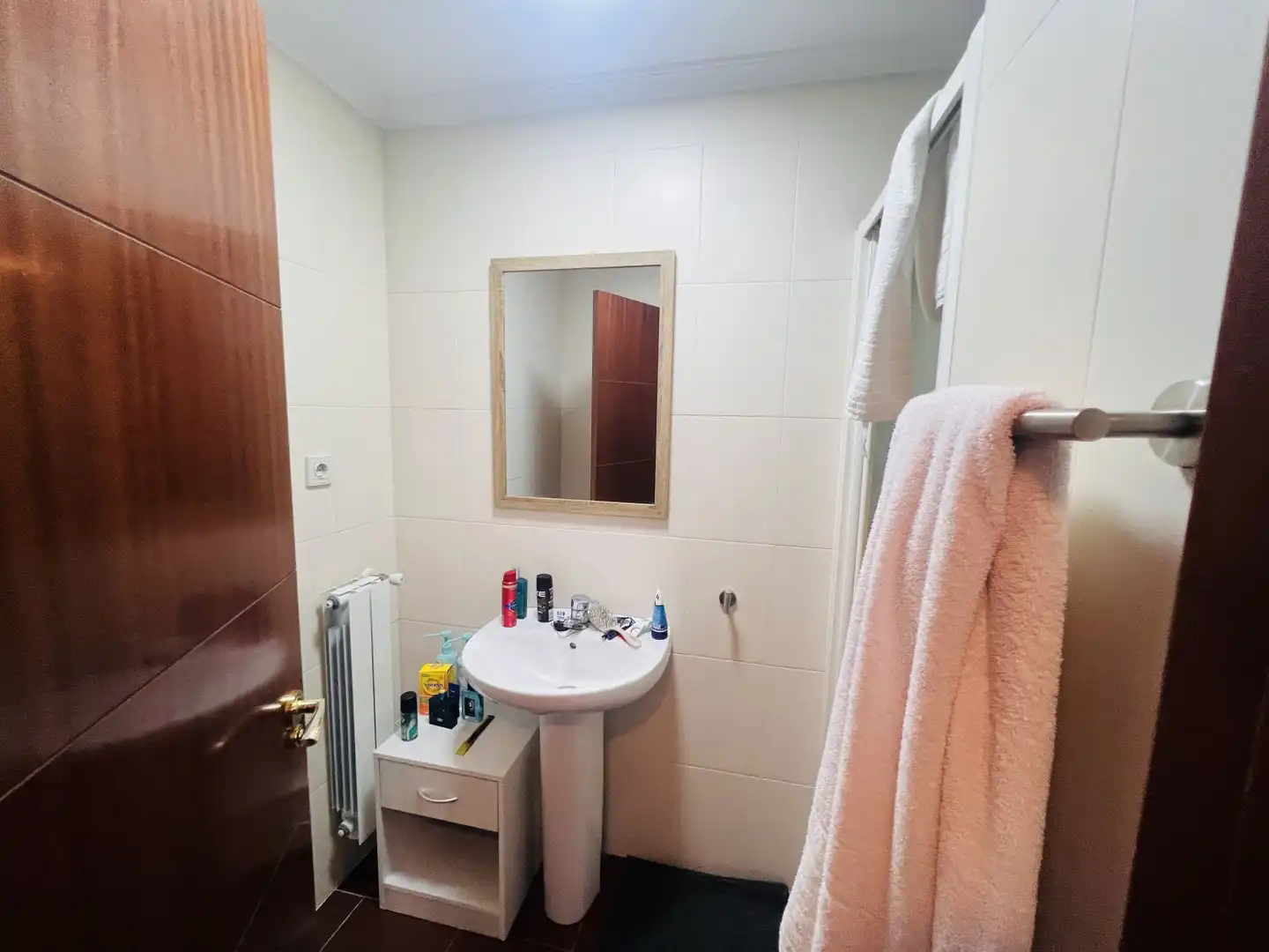 Baño de Piso en venta en Voto con Calefacción y Balcón