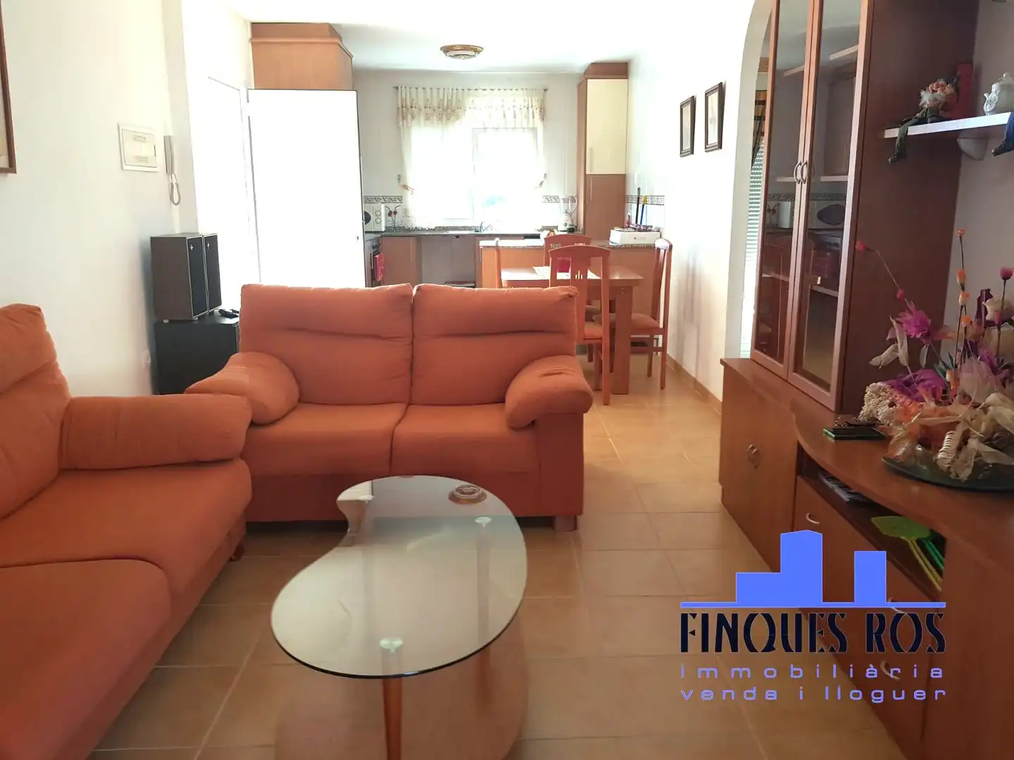 Sala d'estar de Apartament en venda en Vinaròs amb Aire condicionat, Terrassa i Moblat