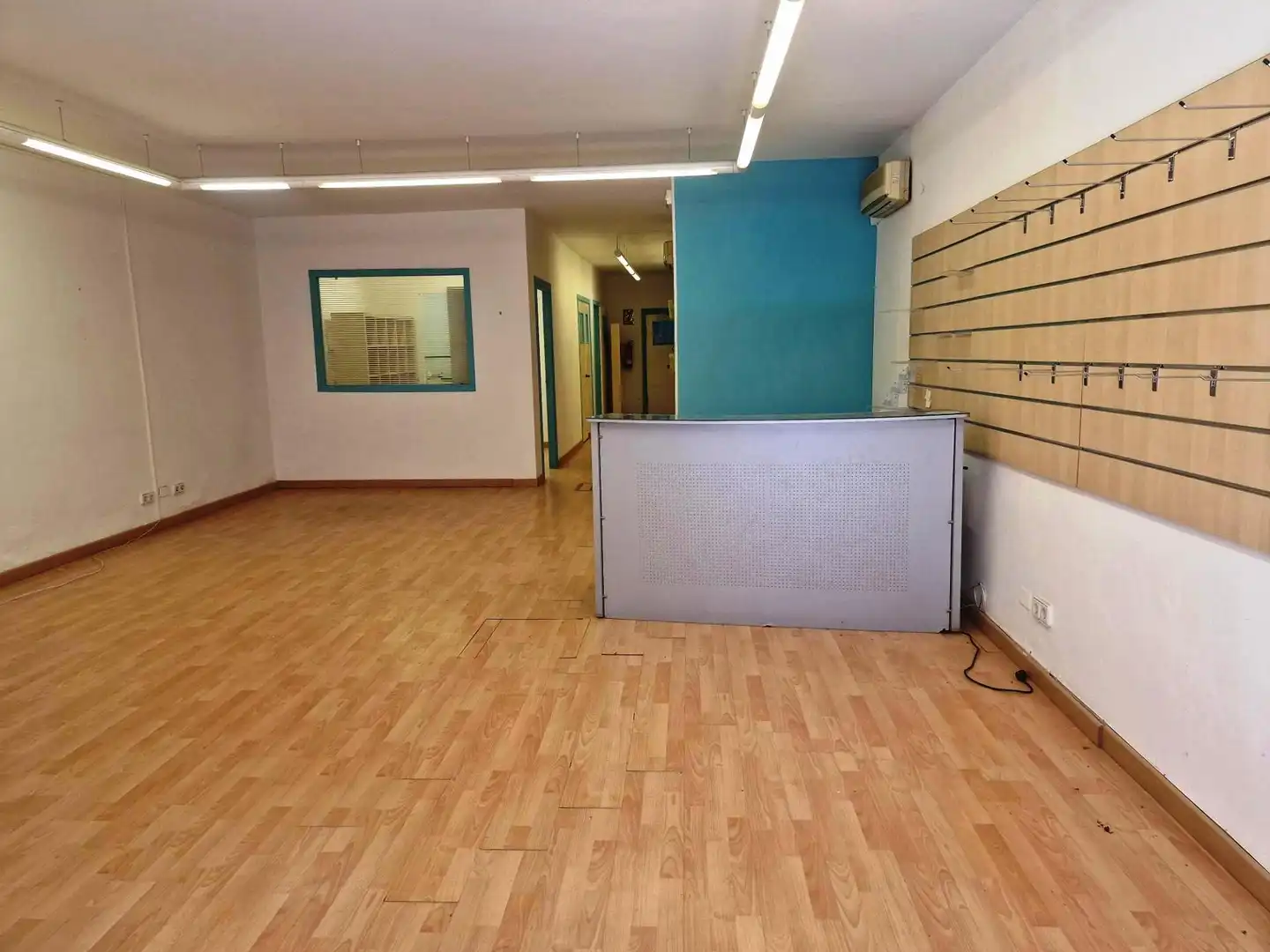 Business premises for sale in Carrer de Cristòfor Colom, imagen 6