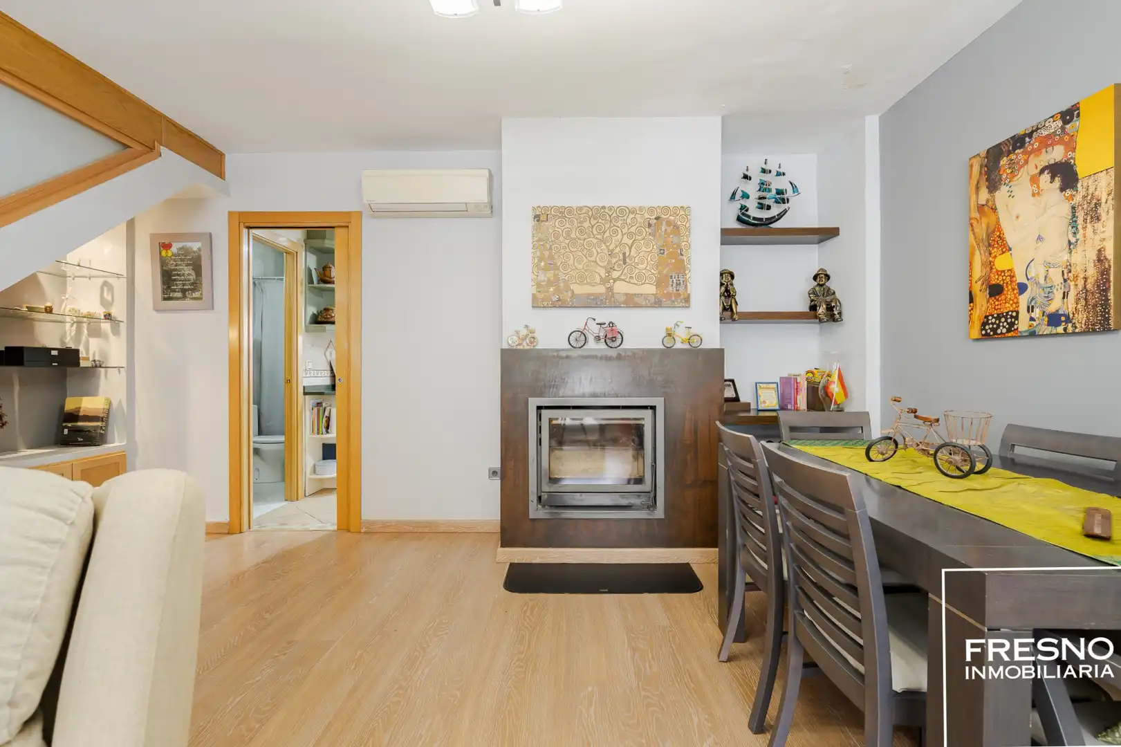 Sala d'estar de Casa o xalet en venda en Cobeña amb Aire condicionat, Calefacció i Jardí privat
