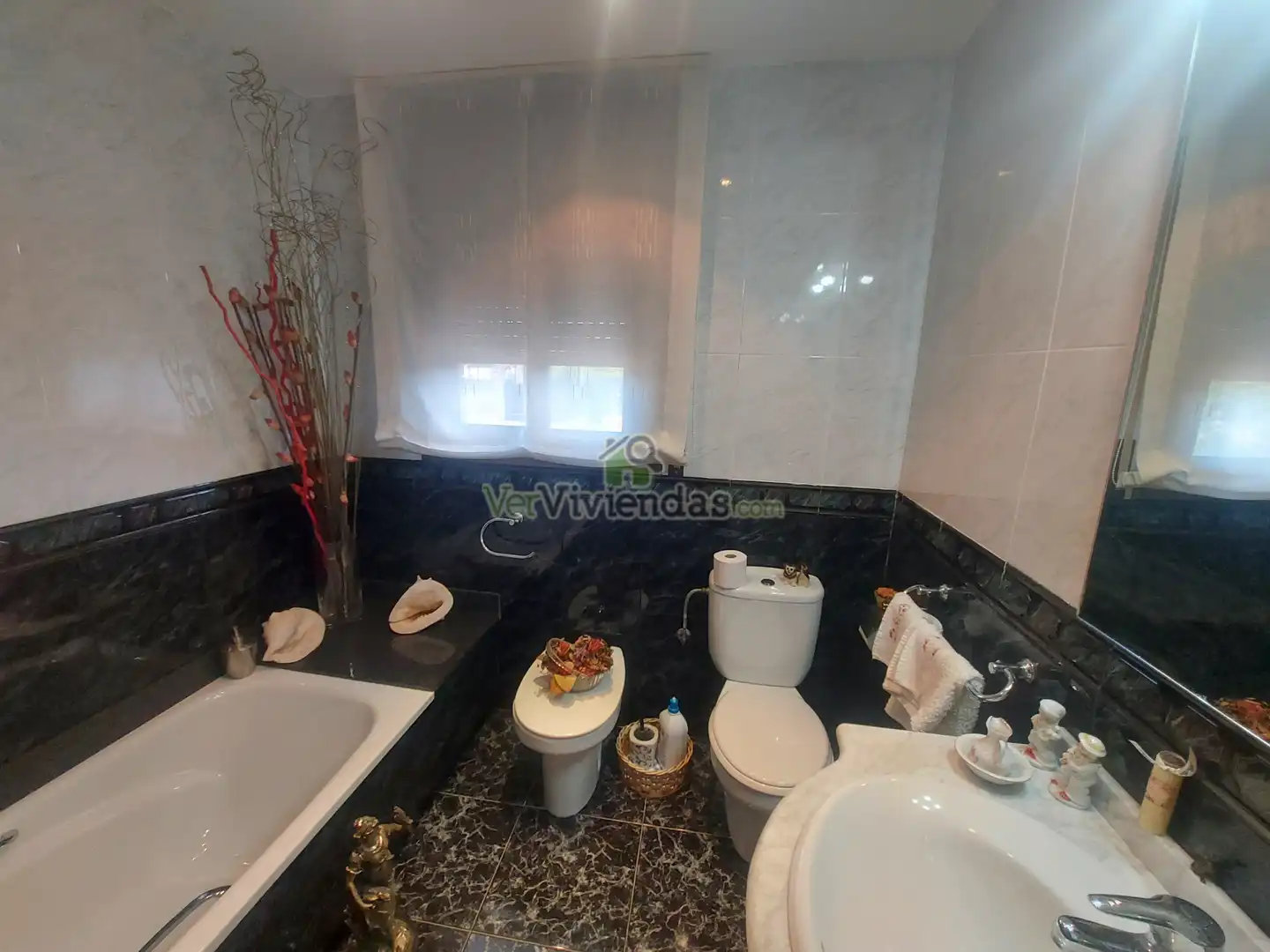 Casa o chalet en venta en Carrer Avenç, 45, Vallirana