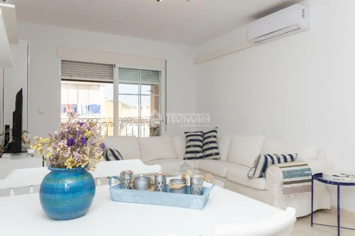 Living room of Flat for sale in Cuevas del Almanzora  with Air Conditioner, Terrace and Balcony