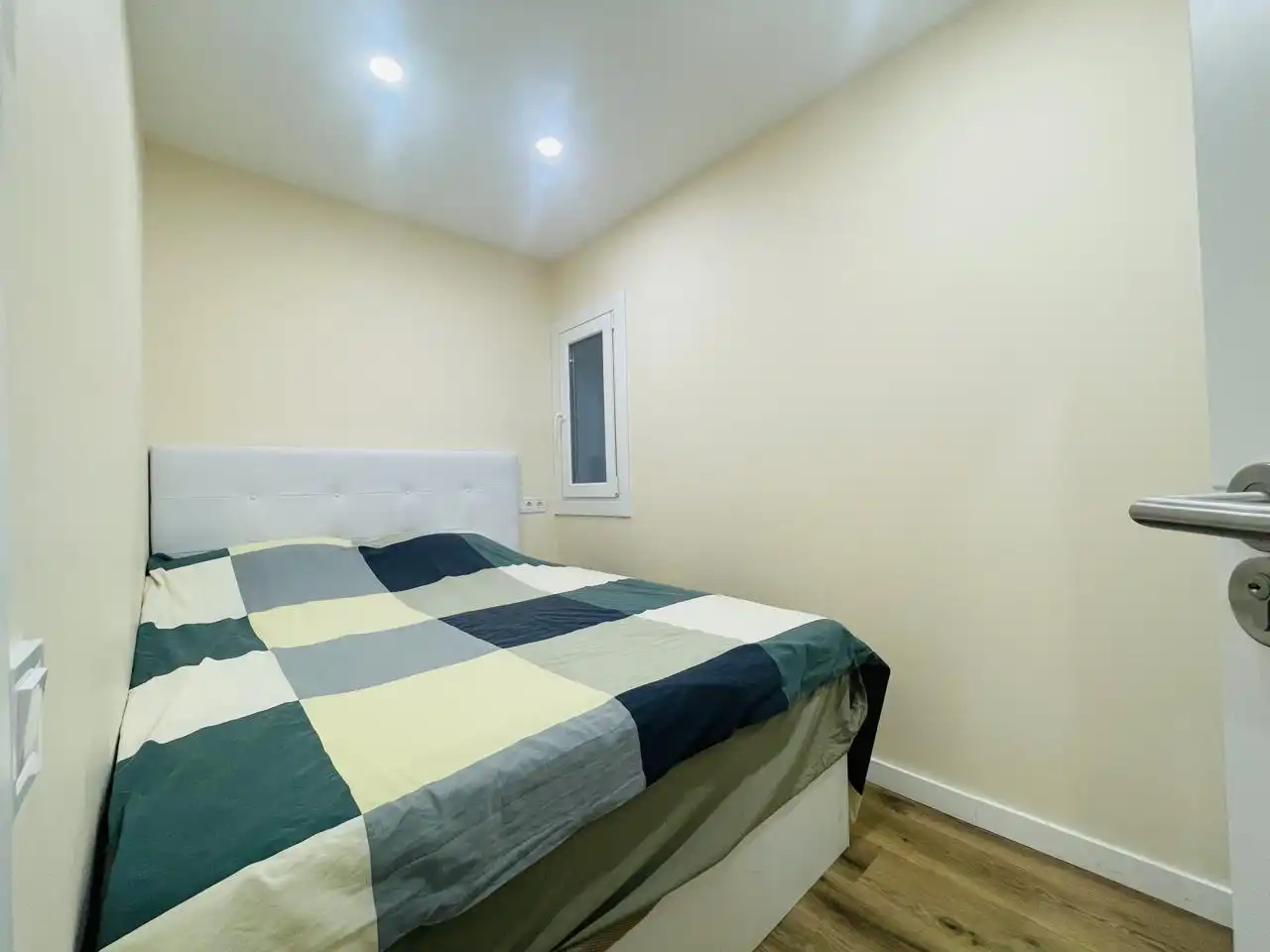 Bedroom of Flat for sale in Salut - Lloreda