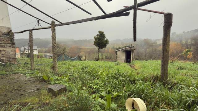 Casa-chalet en Venta en  AMEDO en Celanova