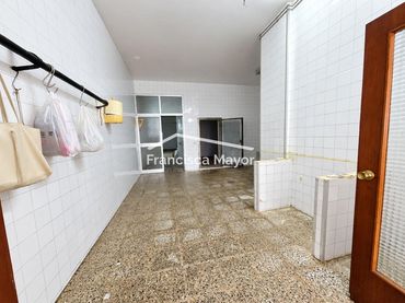 Local comercial en venda a calle del Pintor Ferrer Calatayud