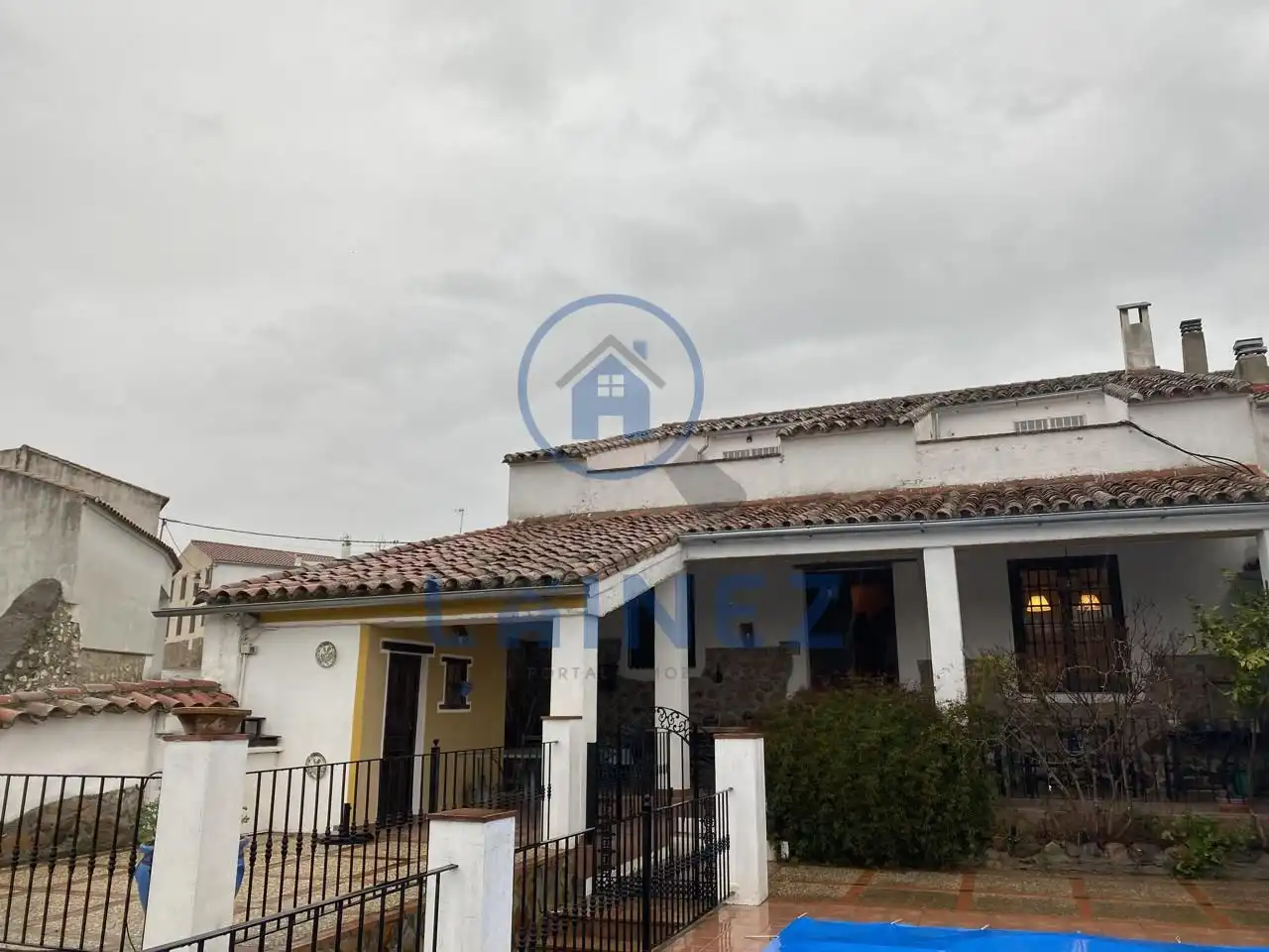 Vista exterior de Casa o chalet en venta en Fuente Obejuna con Aire acondicionado, Jardín privado y Terraza