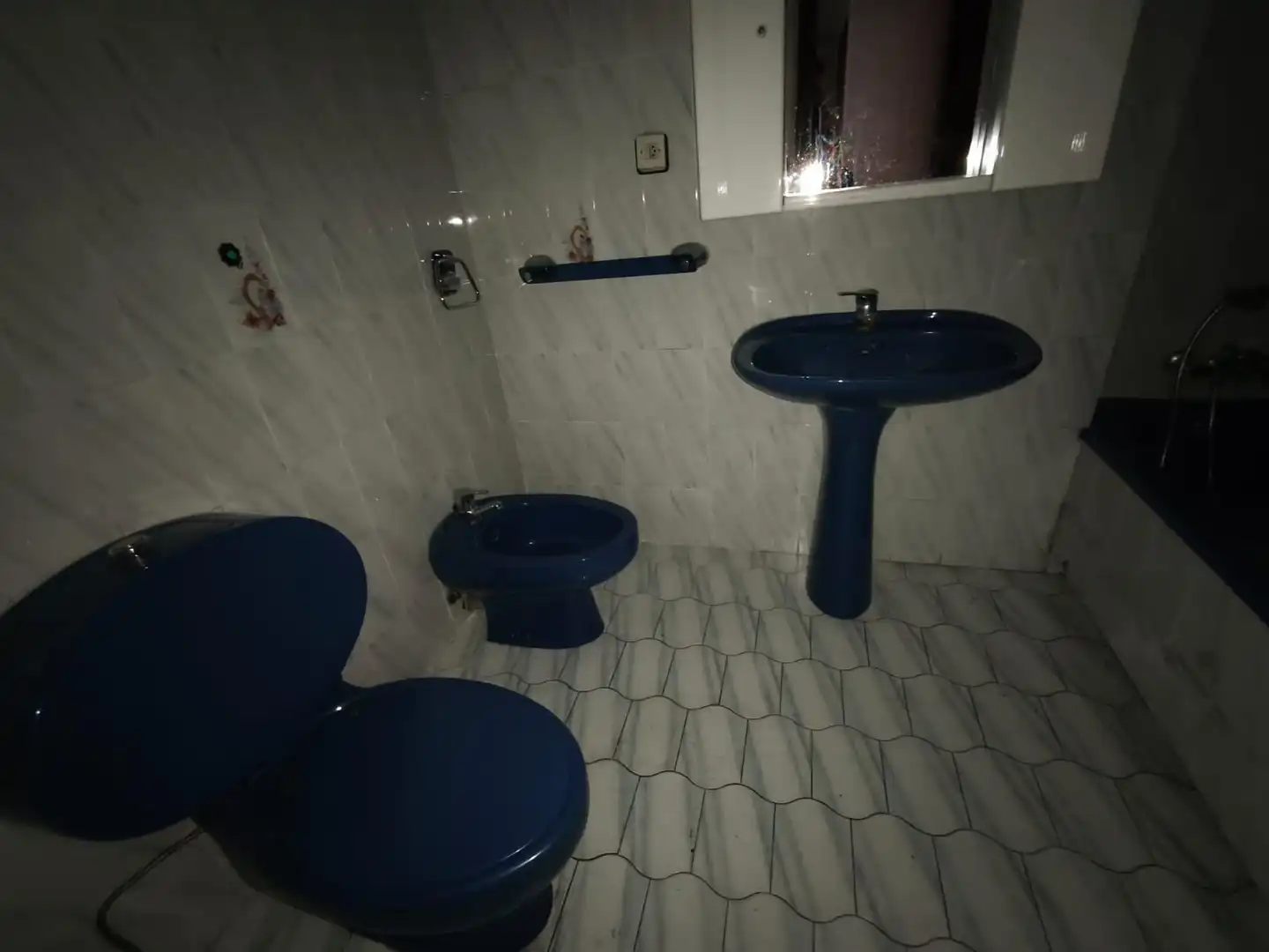 Bathroom of Flat for sale in Zaragoza  with Heating, Terrace and Balcony