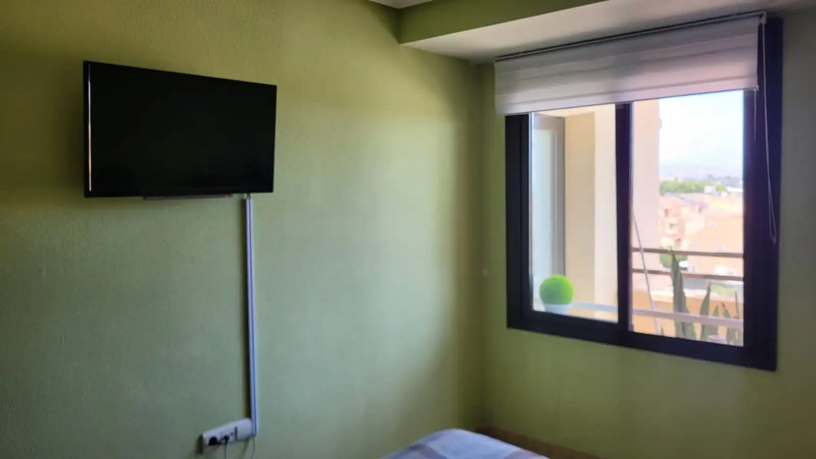 Habitación de Ático de alquiler en Sant Joan d'Alacant con Aire acondicionado, Calefacción y Terraza
