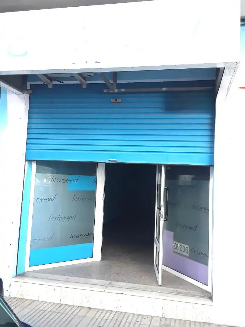 Local en venta en Alzira