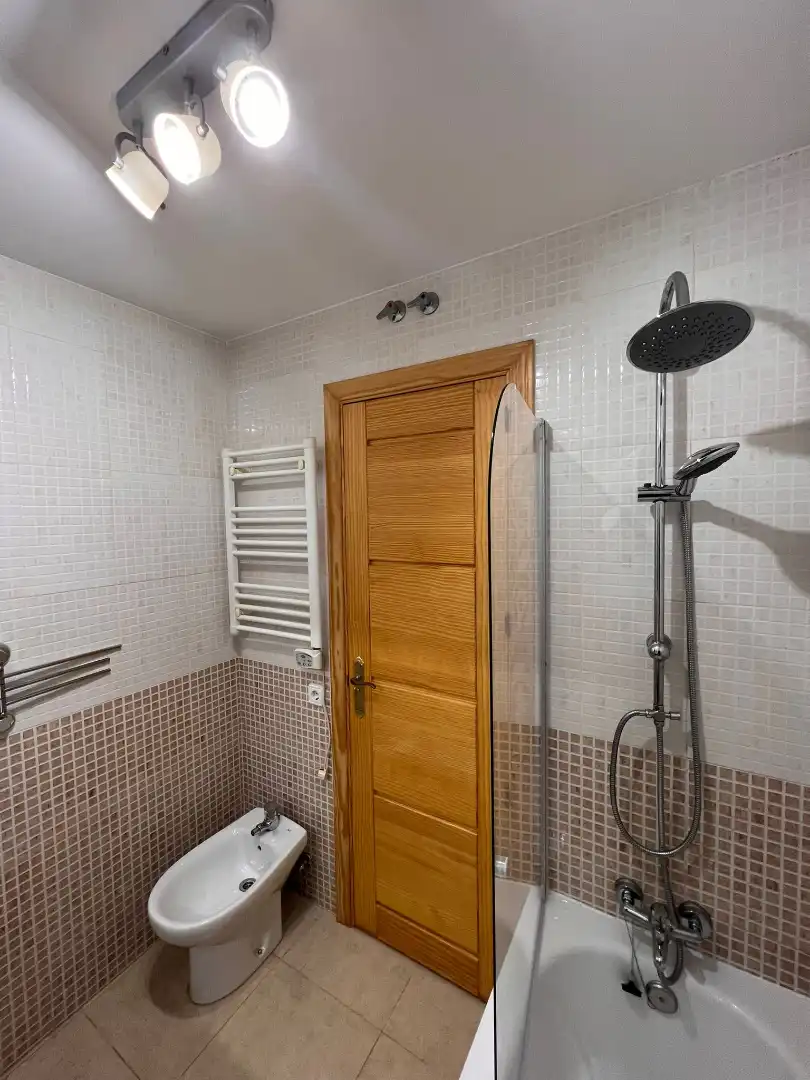 Baño de Piso en venta en Talamanca de Jarama con Calefacción, Parquet y Internet