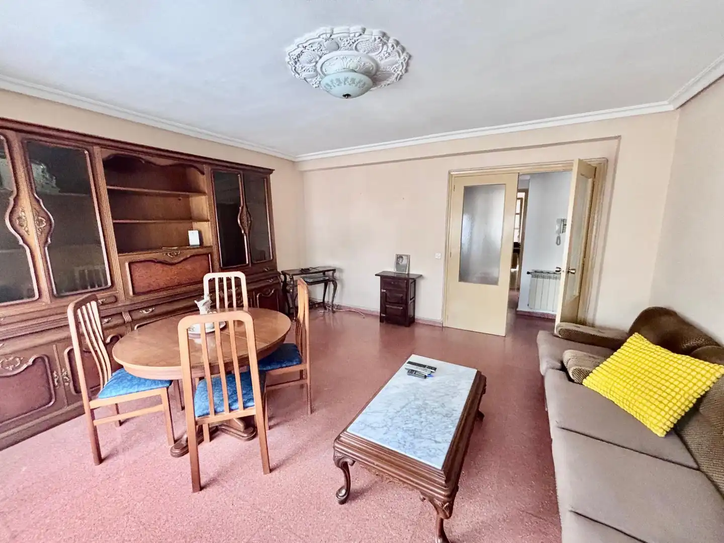 Sala de estar de Casa adosada en venta en Gelsa con Calefacción y Terraza