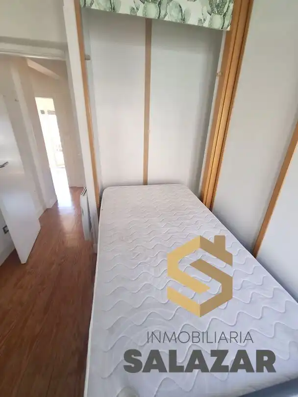 Habitación de Piso de alquiler en Bilbao  con Calefacción, Terraza y Amueblado