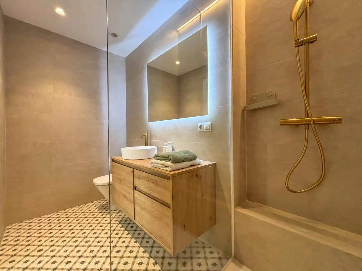 Baño de Planta baja en venta en Paiporta con Aire acondicionado y Trastero