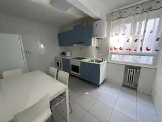 Cocina de Apartamento de alquiler en León Capital  con Calefacción, Parquet y Terraza