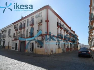 Piso con balcón en venta en Moguer