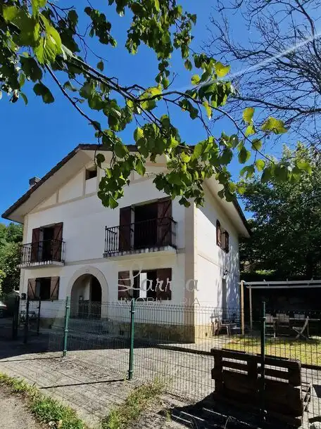 House with terrace for sale in Ibarra Auzoa