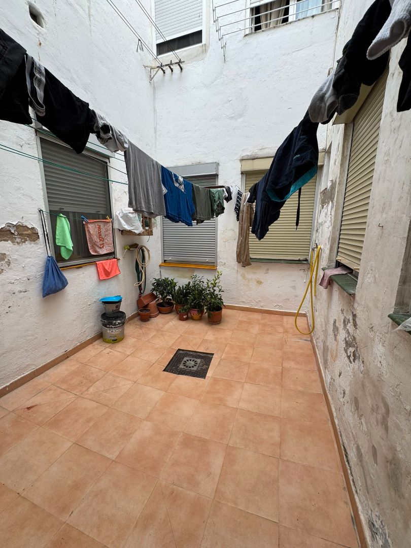 Balcony of Flat for sale in  Zaragoza Capital  with Heating, Parquet flooring and Furnished