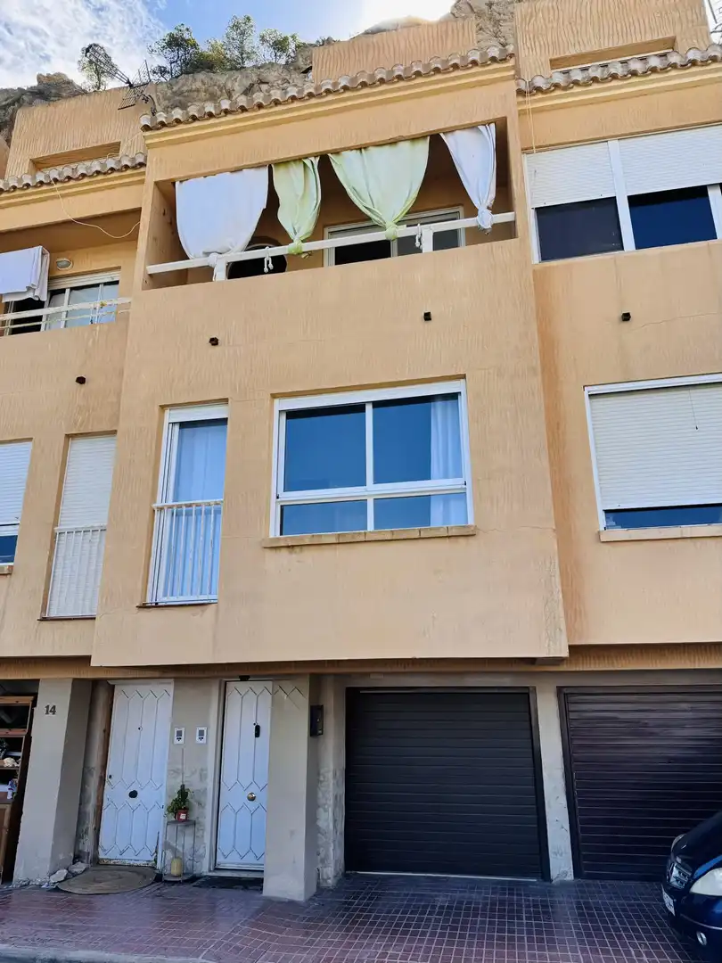 Terraced house with terrace for sale in Calle Luarca, imagen 24