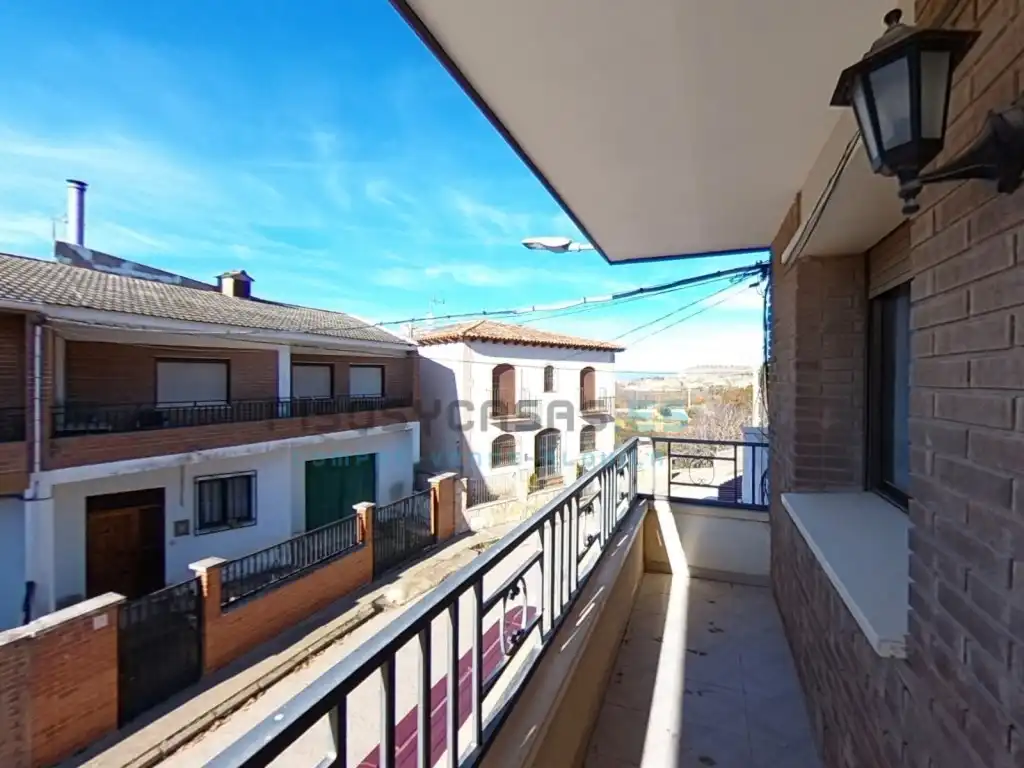 Casa con terraza en venta en Calle Democracia 4, imagen 47