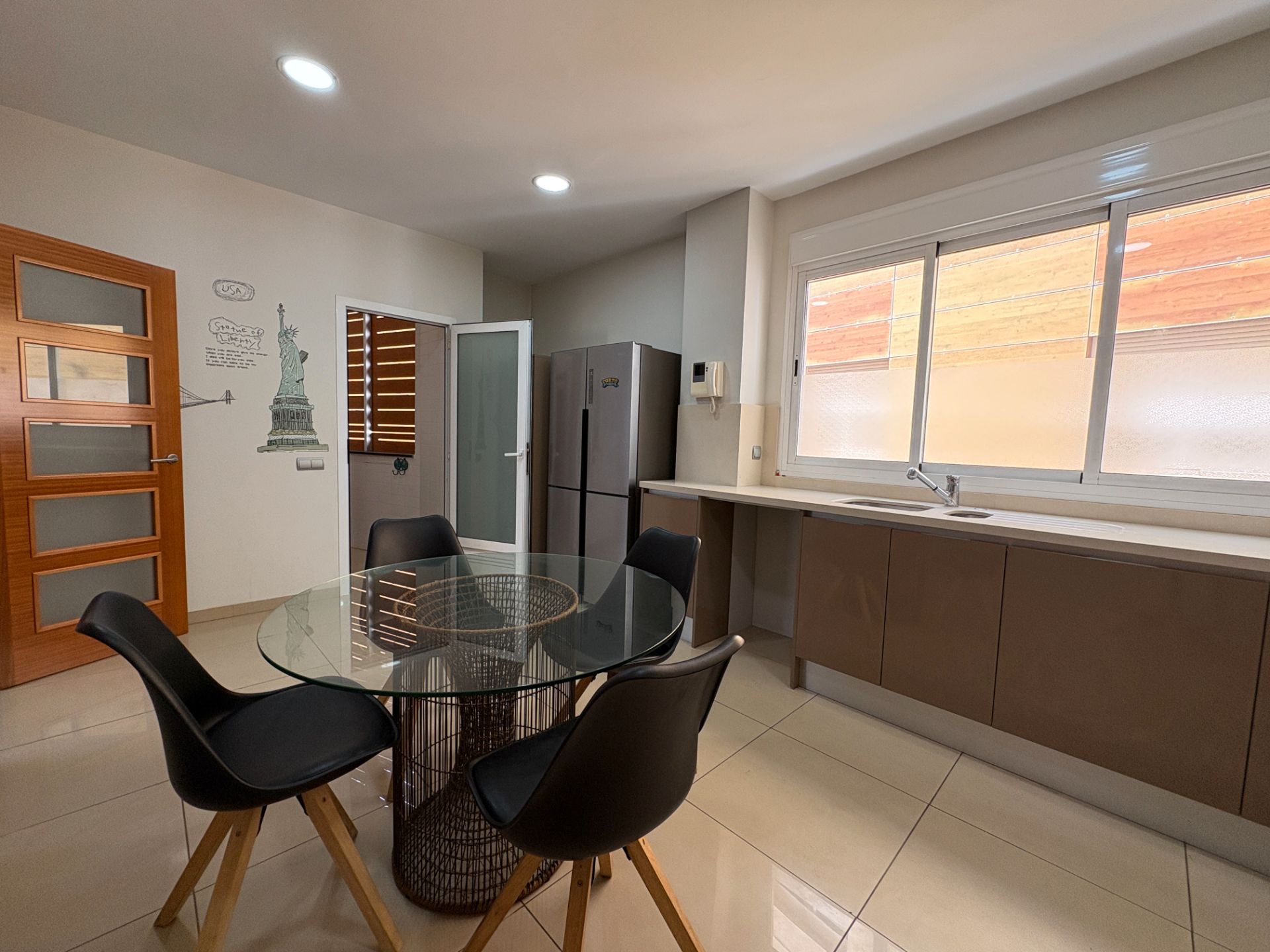 Kitchen of Flat for rent in Las Palmas de Gran Canaria  with Furnished, Oven and Washing machine