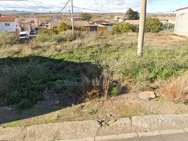 Terreno residencial en venta en Lucena de Jalón