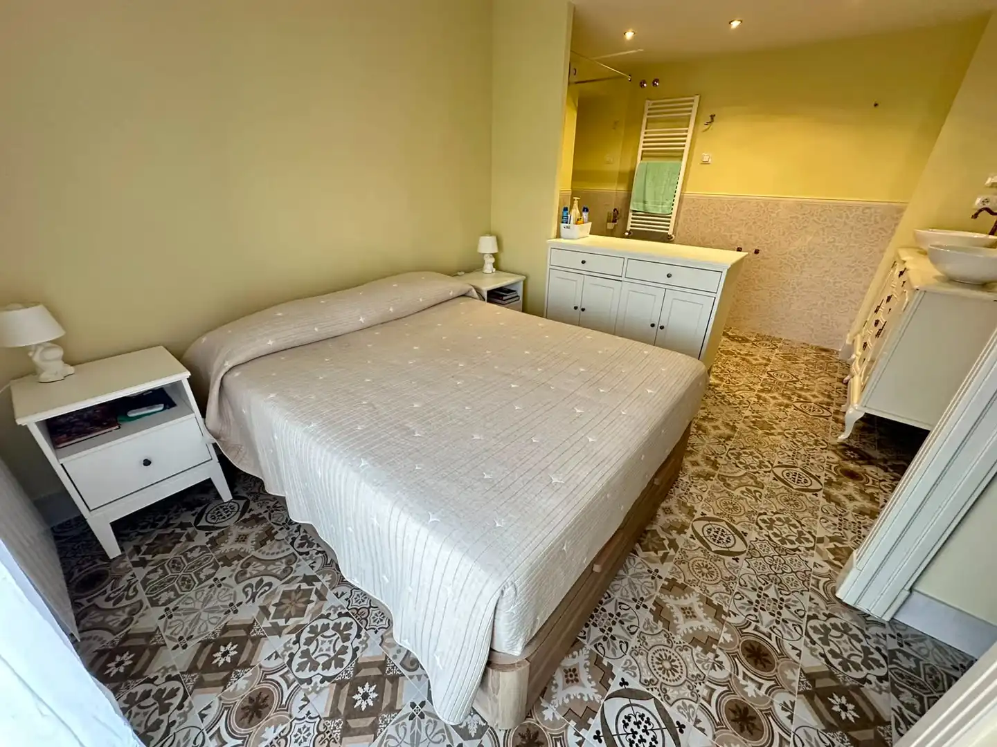 Schlafzimmer von Wohnung zum Verkauf in Parla mit Klimaanlage, Heizung und Gemeinschaftspool