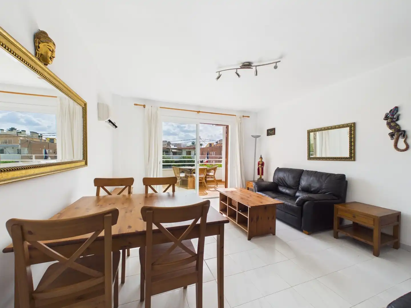 Vista exterior de Apartamento de alquiler en Platja de Palma