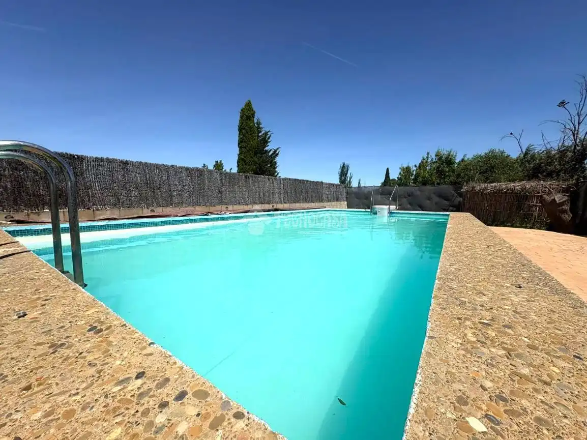 Piscina de Casa o chalet en venta en Zaragoza con Aire acondicionado y Piscina