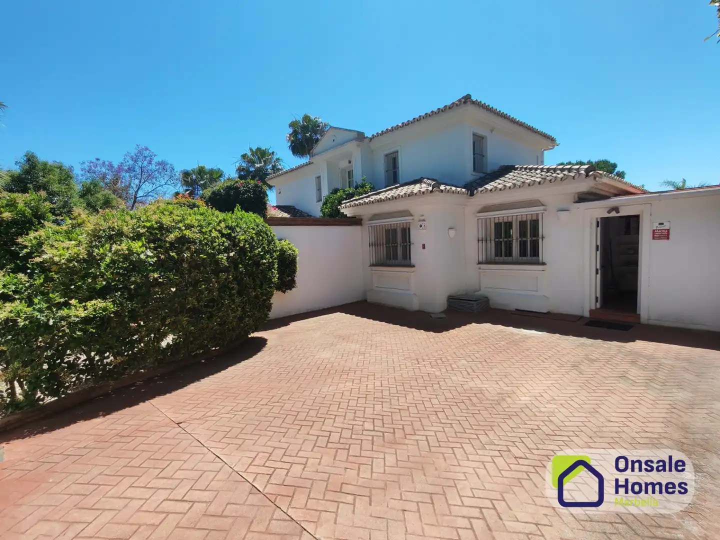 Exterior view of Houses for rent in Marbella  with Air Conditioner, Private garden and Terrace